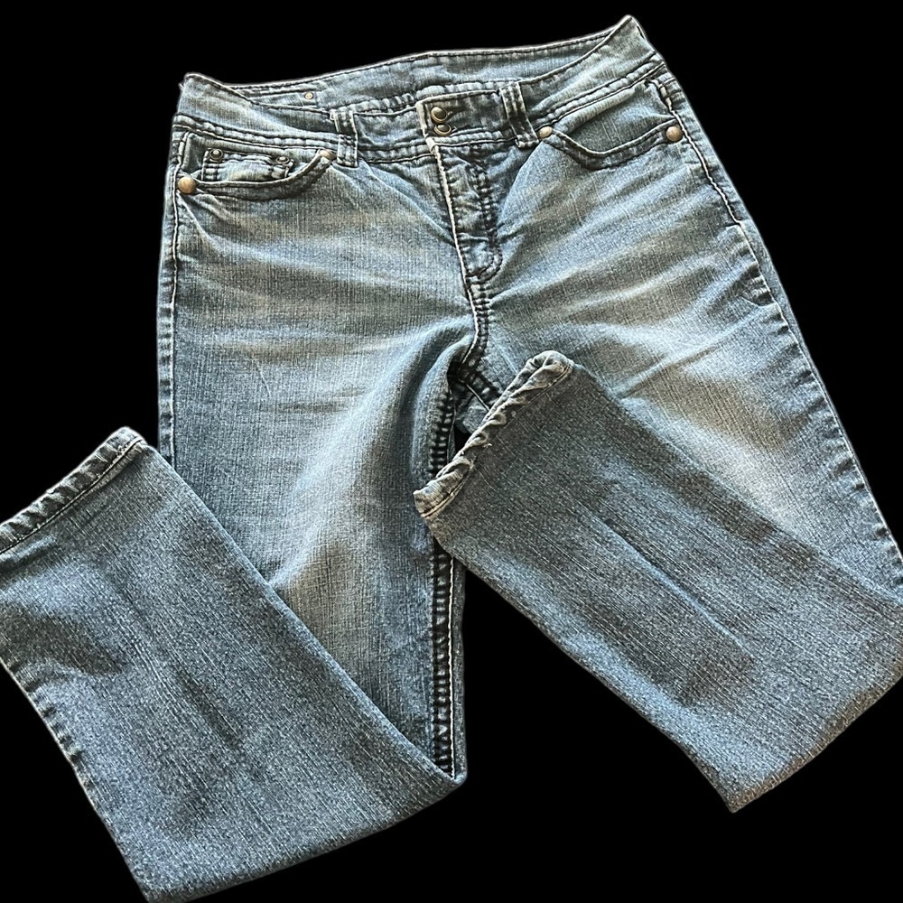 Women's Blue Jeans (Back Pocket Embellishments) Size 10